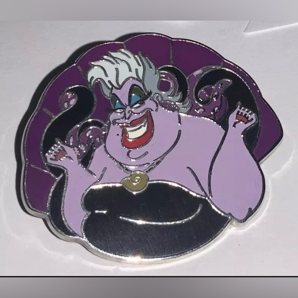 Disney Other - DISNEY TRADING PIN: 2019 URSULA/DOUBLE MICKEY HEAD BACKINGS/PARKS SOUVENIR/EUC!